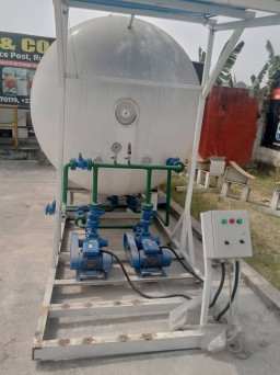 5 Tons Tank with SKID and Double Pumps